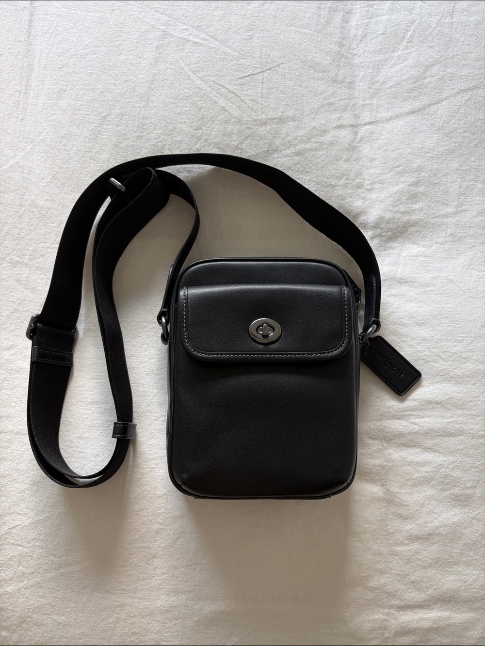 Coach Outlet Turnlock Crossbody